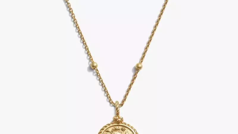 Thoughtful Gift Ideas for Cancer Zodiac Signs