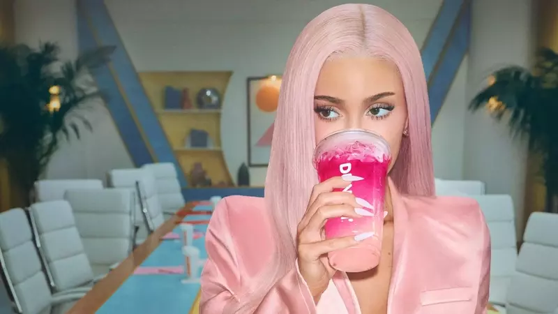 Kylie Jenner and Dunkin' Unveil "King Kylie Collection" Beverages