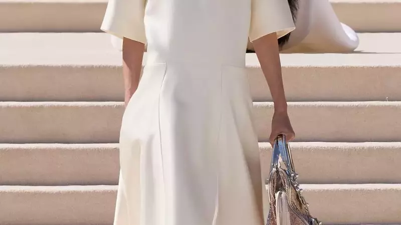 Balenciaga's Reimagined City Bags Sparkle on the Couture Runway