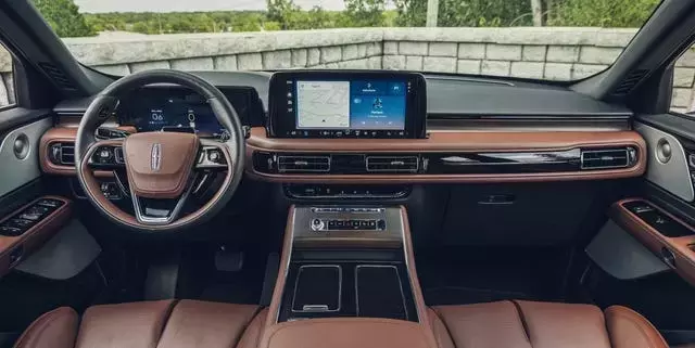 2026 Lincoln Aviator Reserve AWD: A Blend of Luxury and Comfort