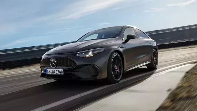 Mercedes-AMG Introduces Electrified CLA45