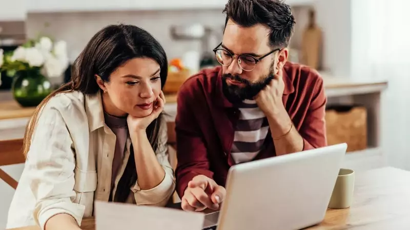 Maximize Your Savings: Why High-Yield Accounts Outperform Traditional Banks
