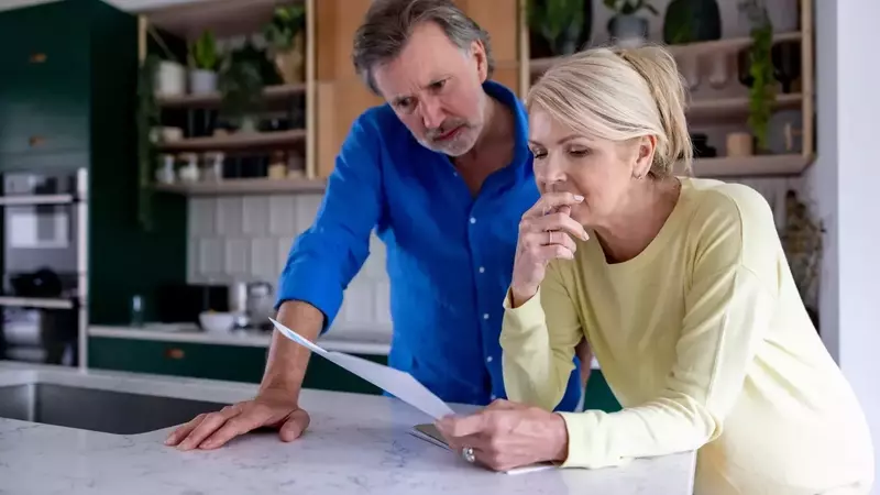 Navigating Retirement Risks: A Comprehensive Guide