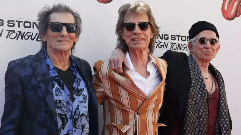 The Rolling Stones Invade Roblox: A Digital Age Rock Transformation