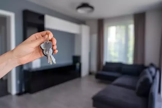 U.S. Housing Market Cools as Sales Drop, Supply Surges