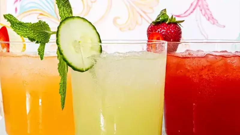 Crafting a Refreshing Spicy Cucumber-Jalapeño Limeade