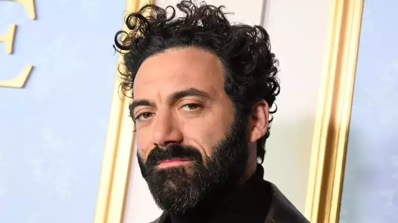 Morgan Spector to Star as Robert Langdon in Netflix's "The Secret of Secrets"