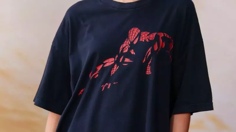 The Rise of Oversized T-Shirts in Summer Fashion