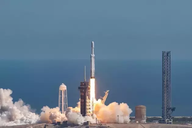 SpaceX's Financial Landscape: Navigating Growth, Competition, and Market Volatility