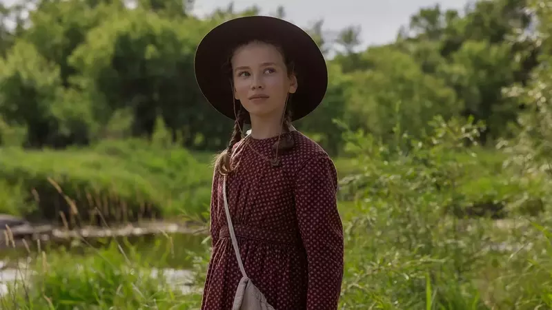 Young Starlet Alice Halsey Leads Netflix's 'Little House on the Prairie' Adaptation