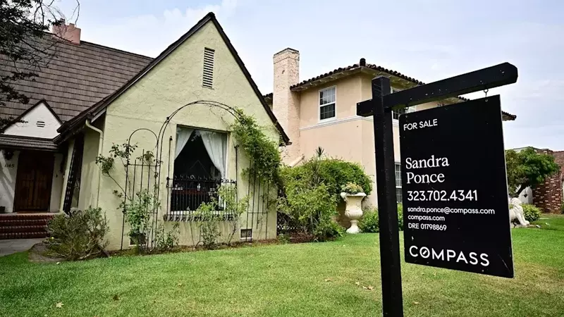 Housing Market's Modest Recovery Amidst High Rates