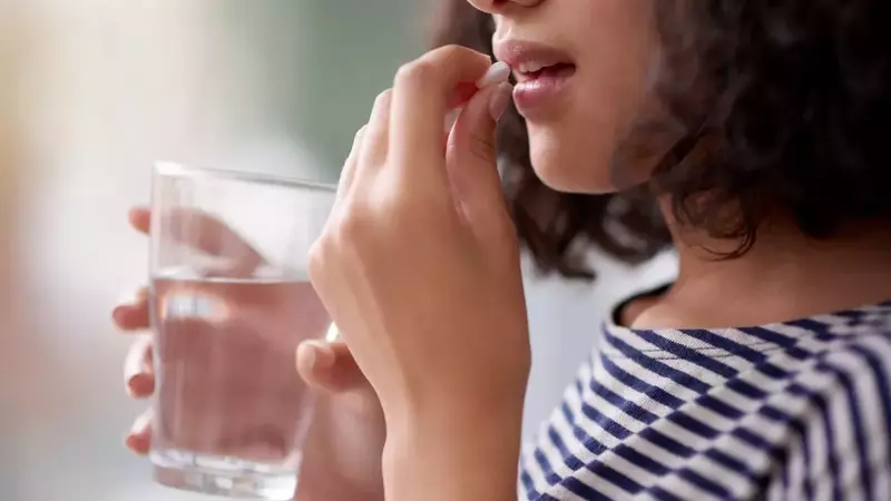 Navigating Teen Beauty: The Truth About Supplements and Holistic Well-being