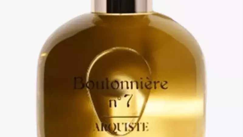 Unisex Appeal: The Best Floral Fragrances for Men