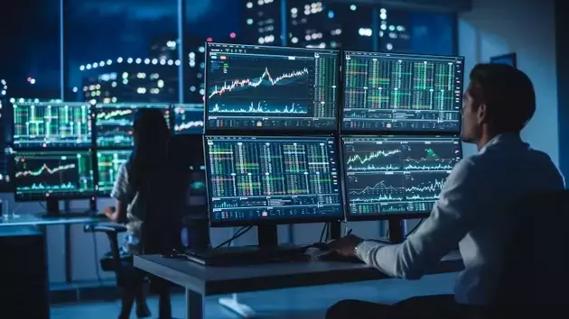 Market Resilience Amidst Global Challenges: An Investment Outlook