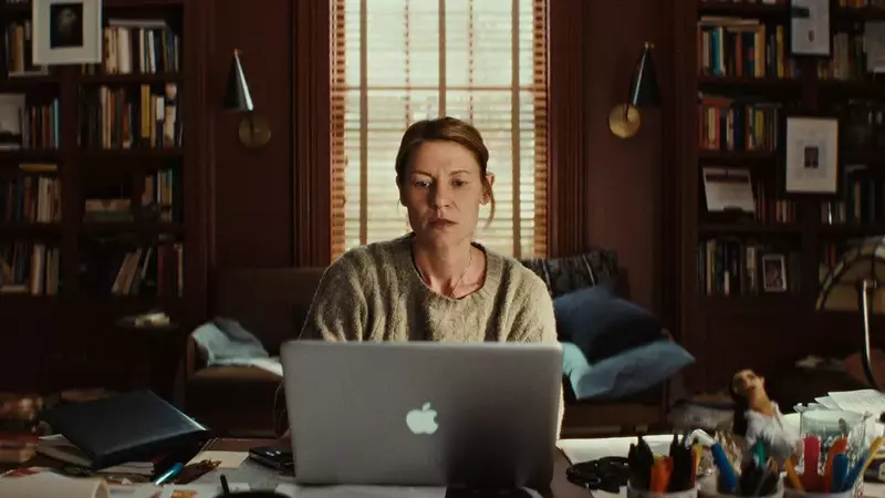 Emmy Controversy: 'The Beast in Me' Theme Song Nomination Questioned