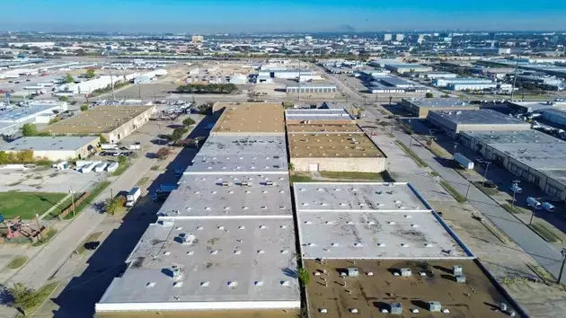 Gladstone Commercial's Strategic Shift Towards Industrial Real Estate and Preferred Stock Opportunities