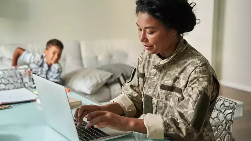 AI Data Centers Spark Veteran Recruitment Amidst Tech Boom