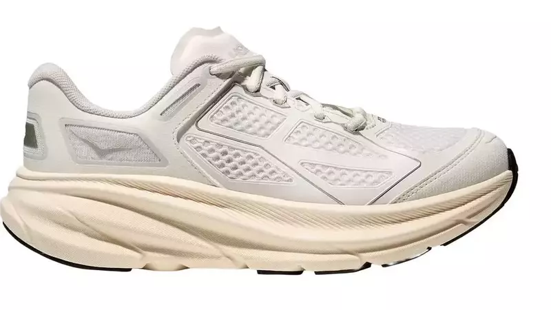 Discover Unbeatable Deals at the Nordstrom Anniversary Sale: Your Guide to Footwear Savings