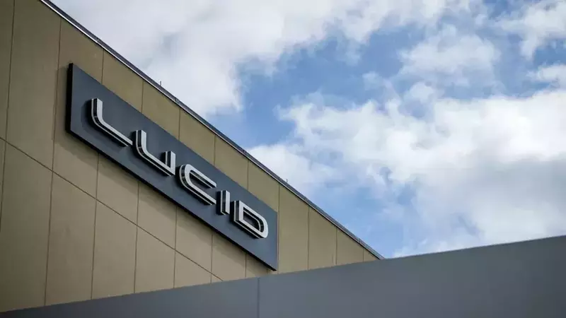 Lucid Shares Decline Following Unconfirmed Bankruptcy Speculation