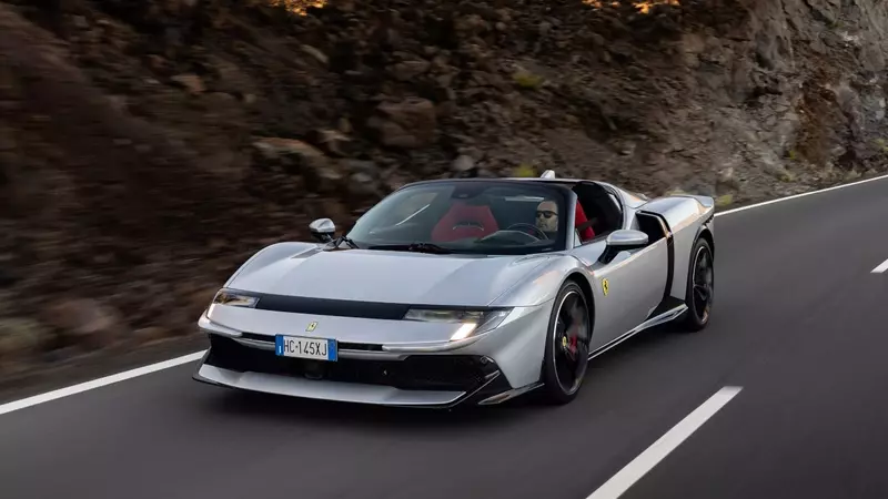Ferrari Unleashes the 2027 849 Testarossa Spider