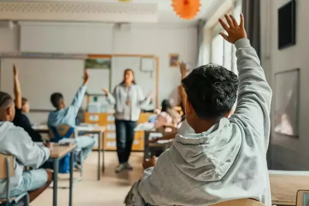 Phoenix Education Partners: Navigating Challenges in Student Acquisition and Growth