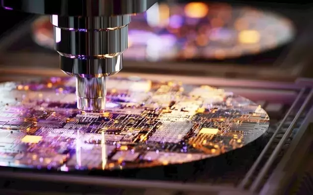 Technology Sector Analysis: Valuation and ETF Performance