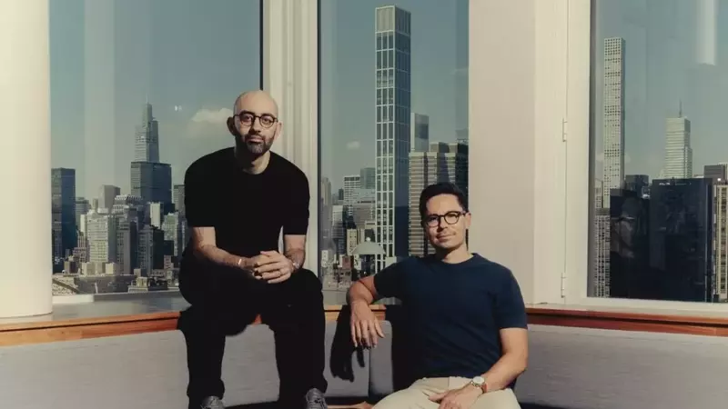 Oliver Darcy's 'Status' Media Newsletter Expands into Live Events with Inaugural 'Status Summit'