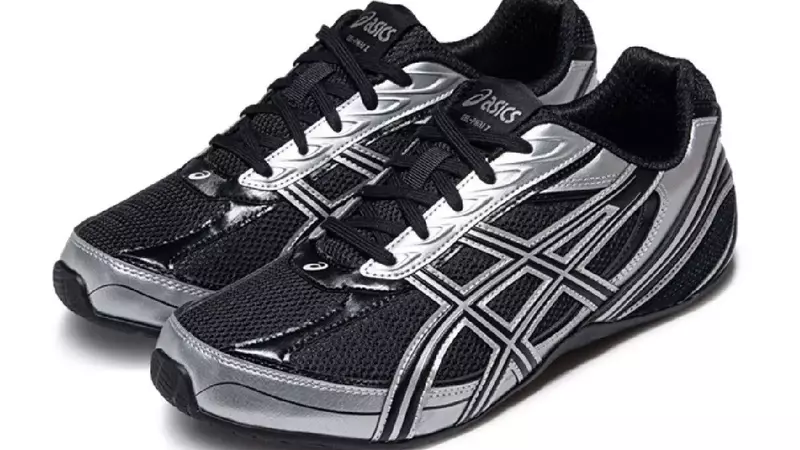 Asics's Bold Entry into the Flat Sneaker Trend with the Gel-Phai Z