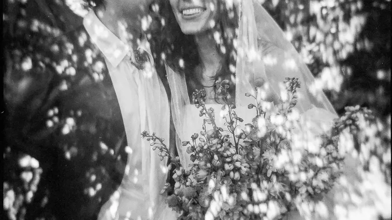 A Unique Wedding: Blending Art and Personal Touches in Medellín