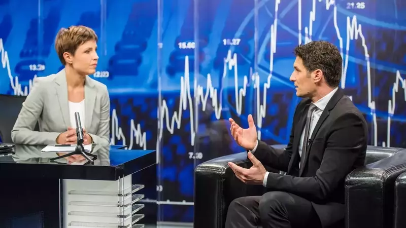 The Silver Market Crash of 1980: Unraveling the Hunt Brothers' Scheme