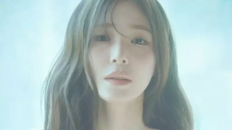Tiffany Young Announces Solo Album 'Edge of Calm' and Asia Tour