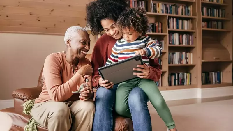 Bridging Generational Gaps: Fostering Harmony Between Parents and Grandparents