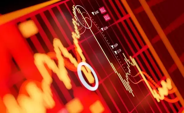 Navigating Micron's Market Fluctuations: A Strategic Investment Perspective