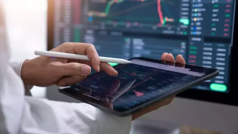 Understanding Investment Holding Periods and Their Tax Implications