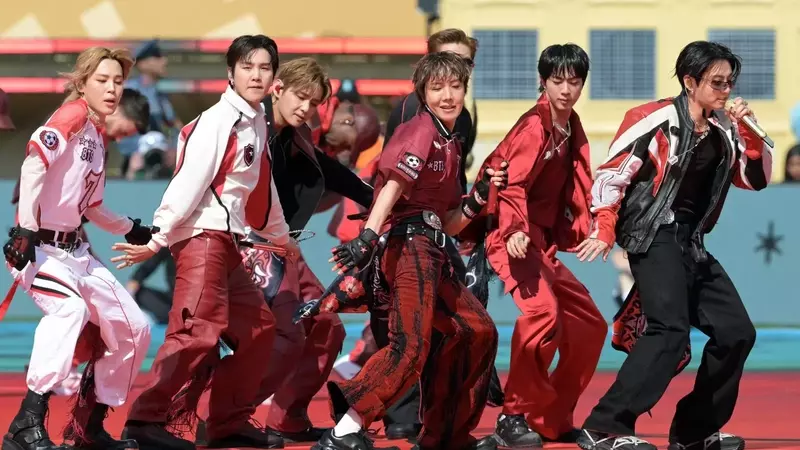 Halftime Show Steals the FIFA World Cup Final Spotlight