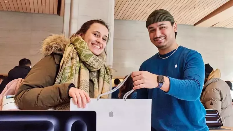 Apple Nears Reclaiming Title of World's Most Valuable Company from Nvidia