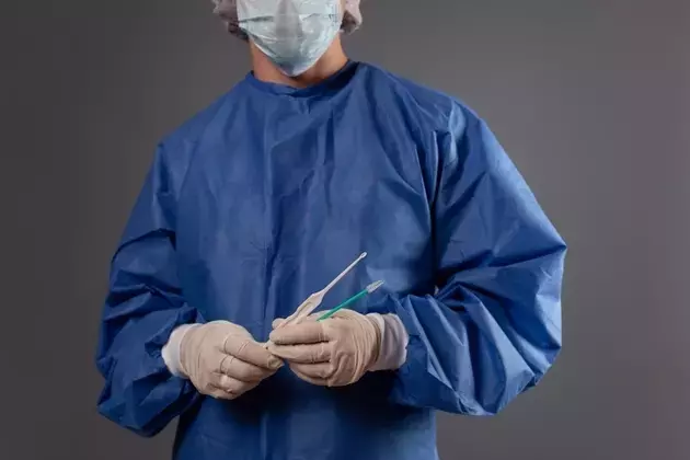 Intuitive Surgical's Stock Correction: A Buy Opportunity Amidst Shifting Healthcare Landscape