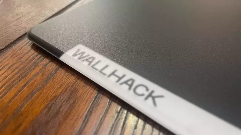 Wallhack Teases Gaming Mouse with Hot-Swappable Batteries