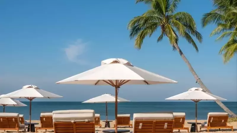 Host Hotels & Resorts: A Top Performer in the Hotel REIT Sector