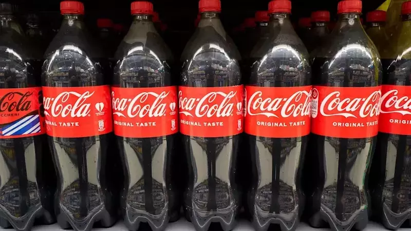 Coca-Cola Unveils New Global Visual Identity Driven by AI Technology