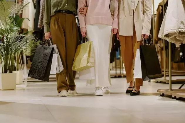 Vipshop: A Reassessment to 'Hold' Amidst Valuation Floor and Market Dynamics