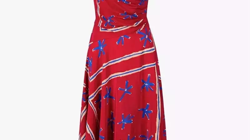 Scarf Dresses: The Effortlessly Chic Trend for Summer