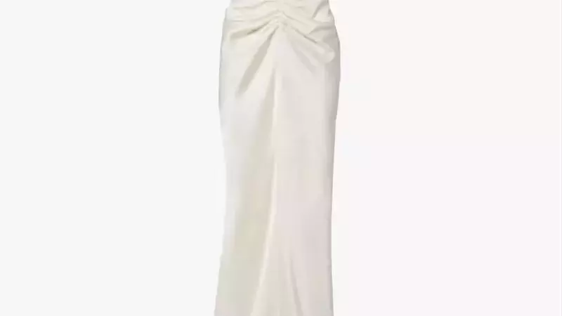 The Ultimate Online Wedding Dress Shopping Guide