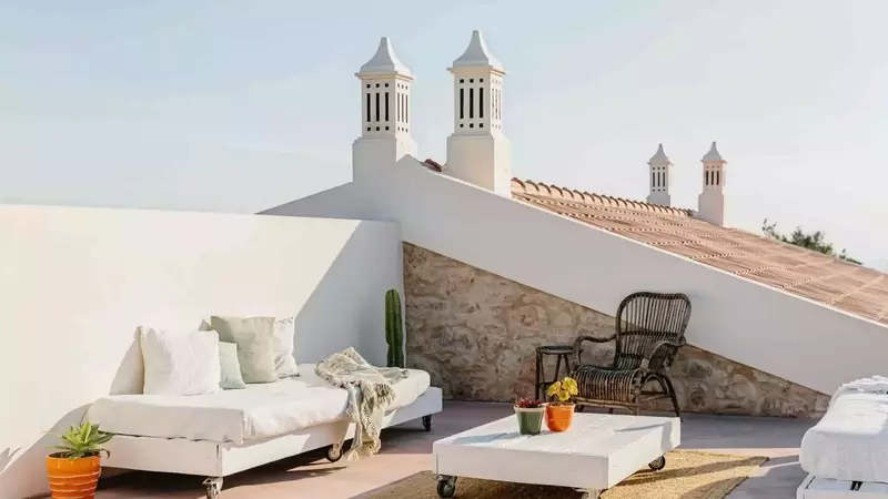 Top Airbnb Selections in Portugal's Algarve Region