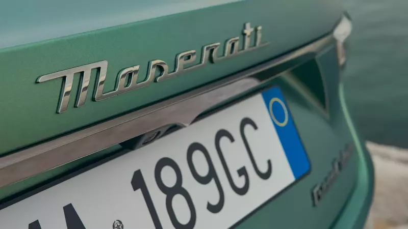 Unveiling the 2027 Maserati GranCabrio Trofeo: A Refined Grand Tourer