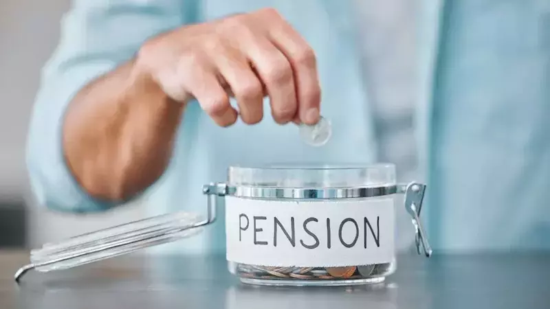 Enhancing Retirement Security: The Role of Dividend Portfolios for Pensioners