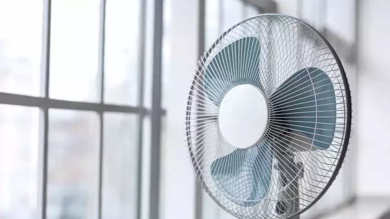 Rinfrescare la Casa: L'Arte di Posizionare il Ventilatore per Massimizzare l'Efficienza