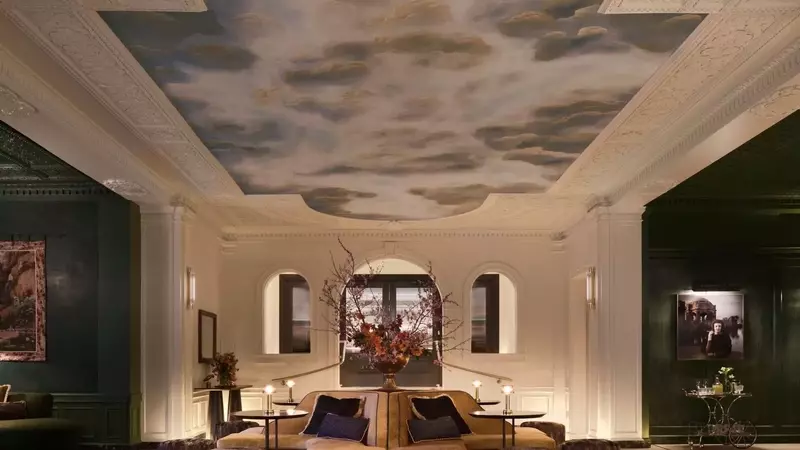A Luxurious Escape to San Francisco's Historic Huntington Hotel