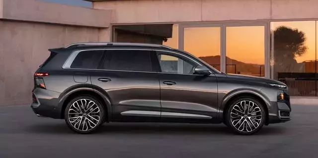 Unveiling the 2027 Audi SQ9: A High-Performance Luxury SUV