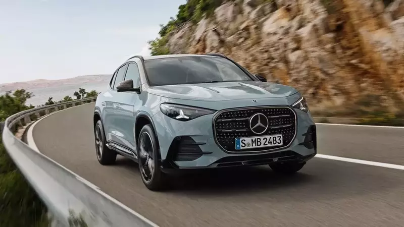 The All-New 2028 Mercedes-Benz GLA-Class: A Hybrid Evolution